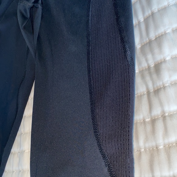 Nike Pro capri leggings - Picture 3 of 4